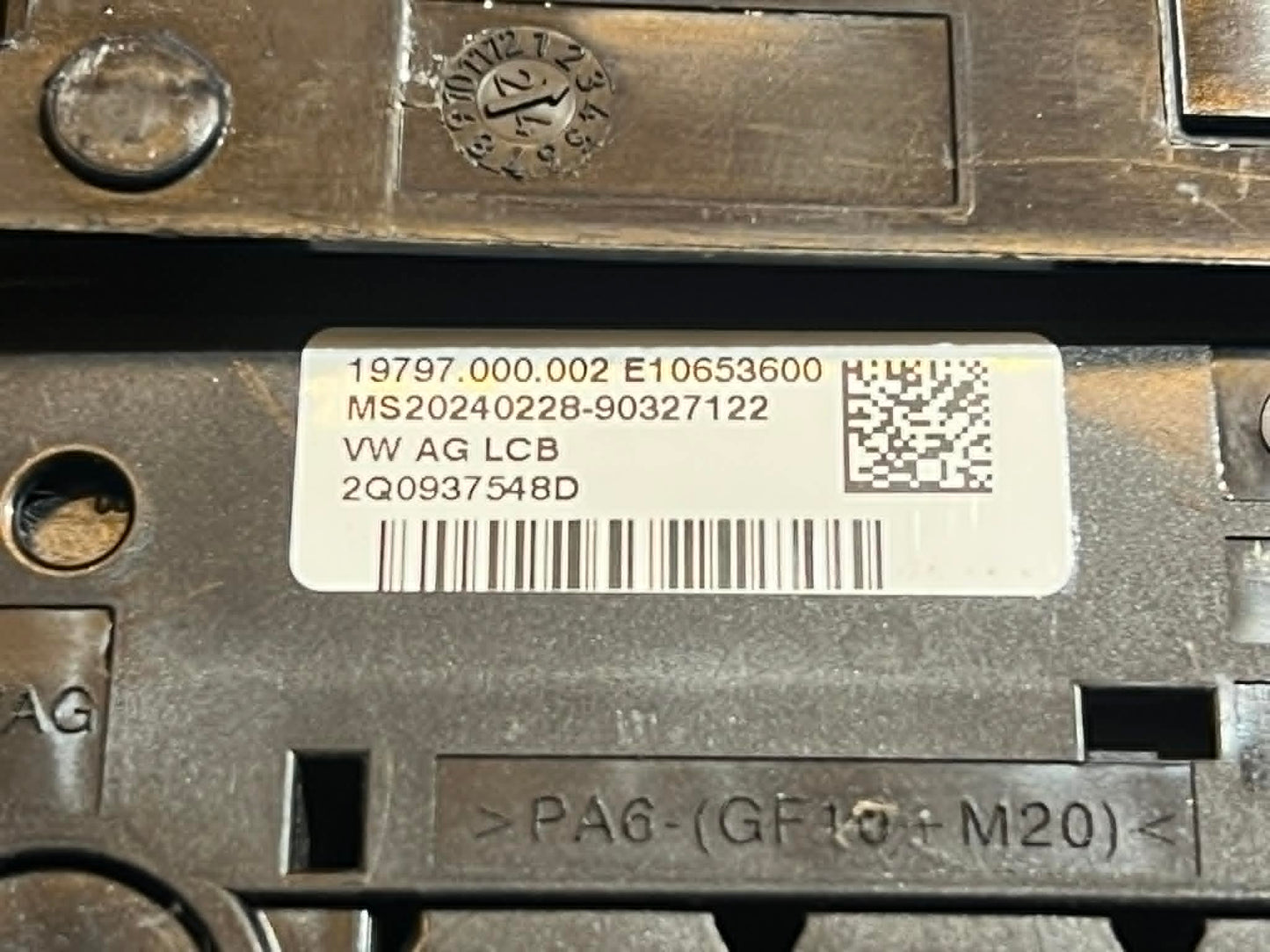 2q0937548d