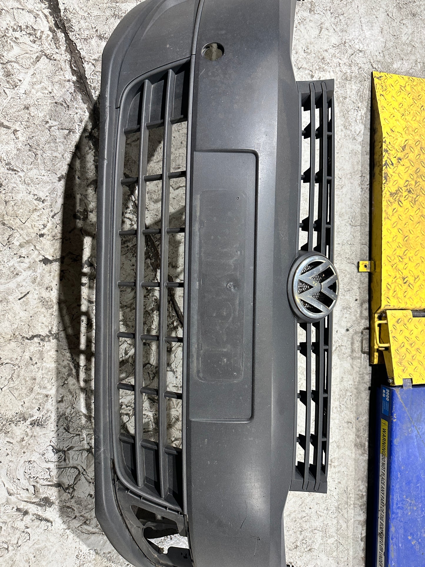 VOLKSWAGEN CADDY 2011-2015 FRONT BUMPER 2K5807221A