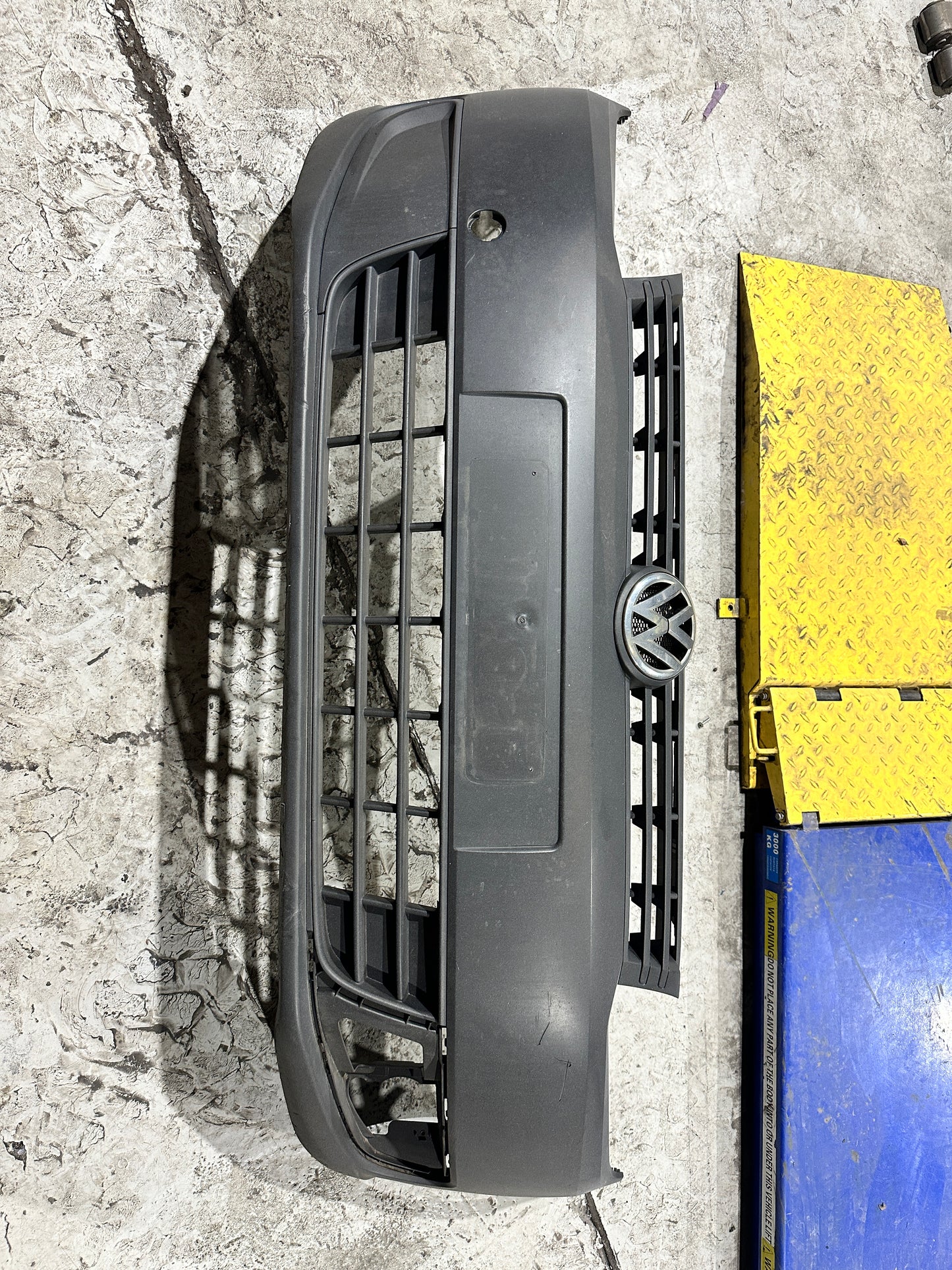VOLKSWAGEN CADDY 2011-2015 FRONT BUMPER 2K5807221A