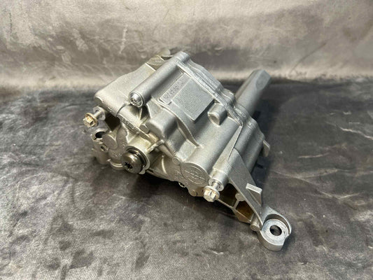 BMW 1 3 SERIES N54 OIL PUMP 7560250