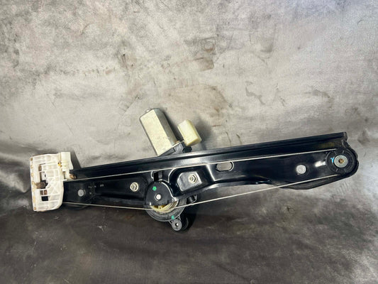 BMW 1 SERIES F20 REAR LEFT WINDOW REGULATOR 7242555 7281883
