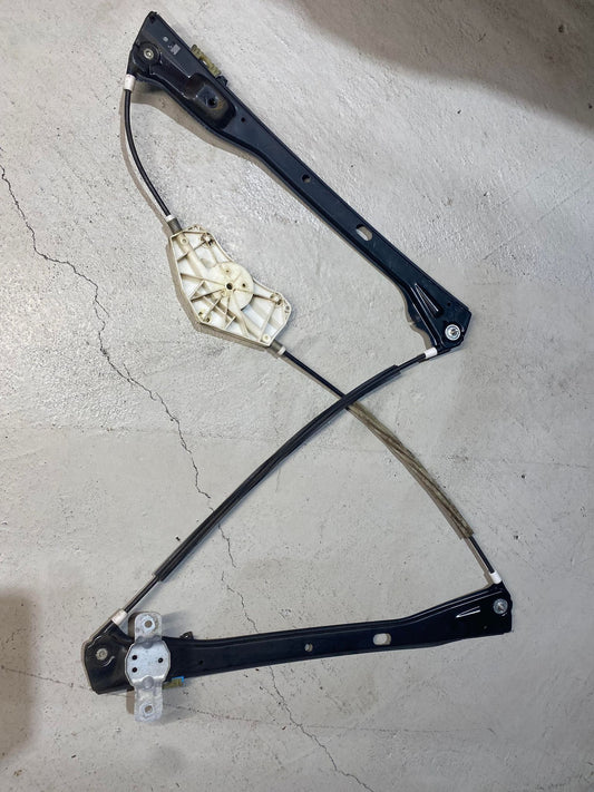 VW GOLF MK5 FRONT RIGHT DRIVERS WINDOW REGULATOR 994856