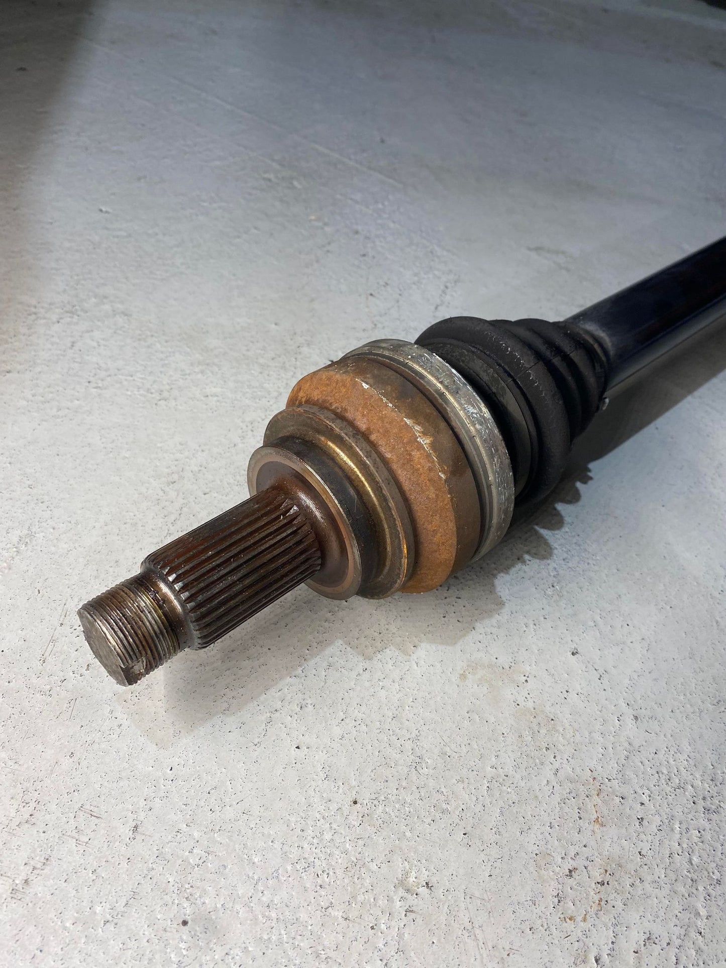 BMW 5 SERIES E60 REAR LEFT/RIGHT AXLE 7580166