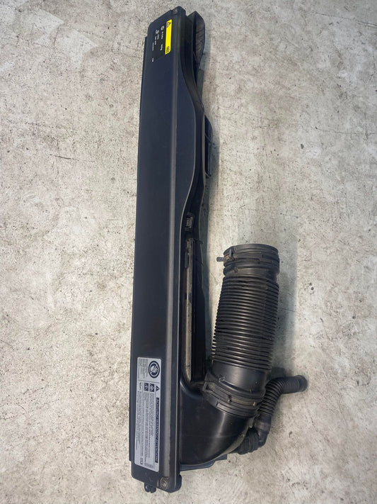 VW AUDI GOLF MK7 A3 8V AIR INTAKE DUCT 5Q0129254