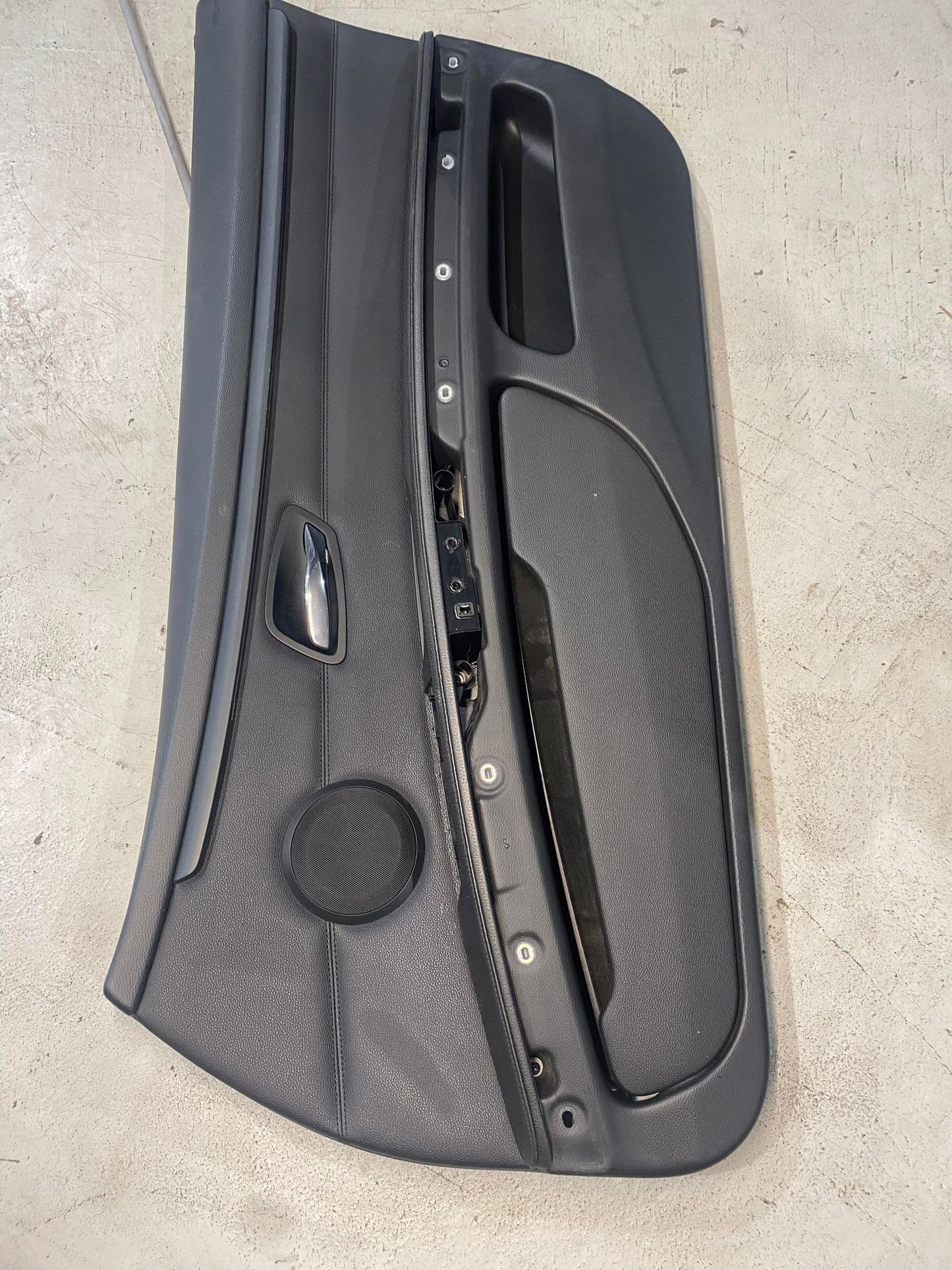 BMW 3 SERIES E92 E93 FRONT RIGHT DRIVERS DOOR CARD
