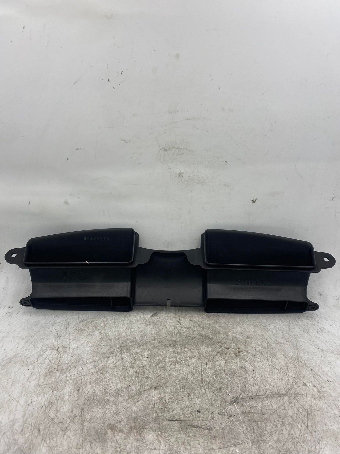 BMW 3 SERIES E90 E92 E93 AIR INTAKE DUCT 7541738