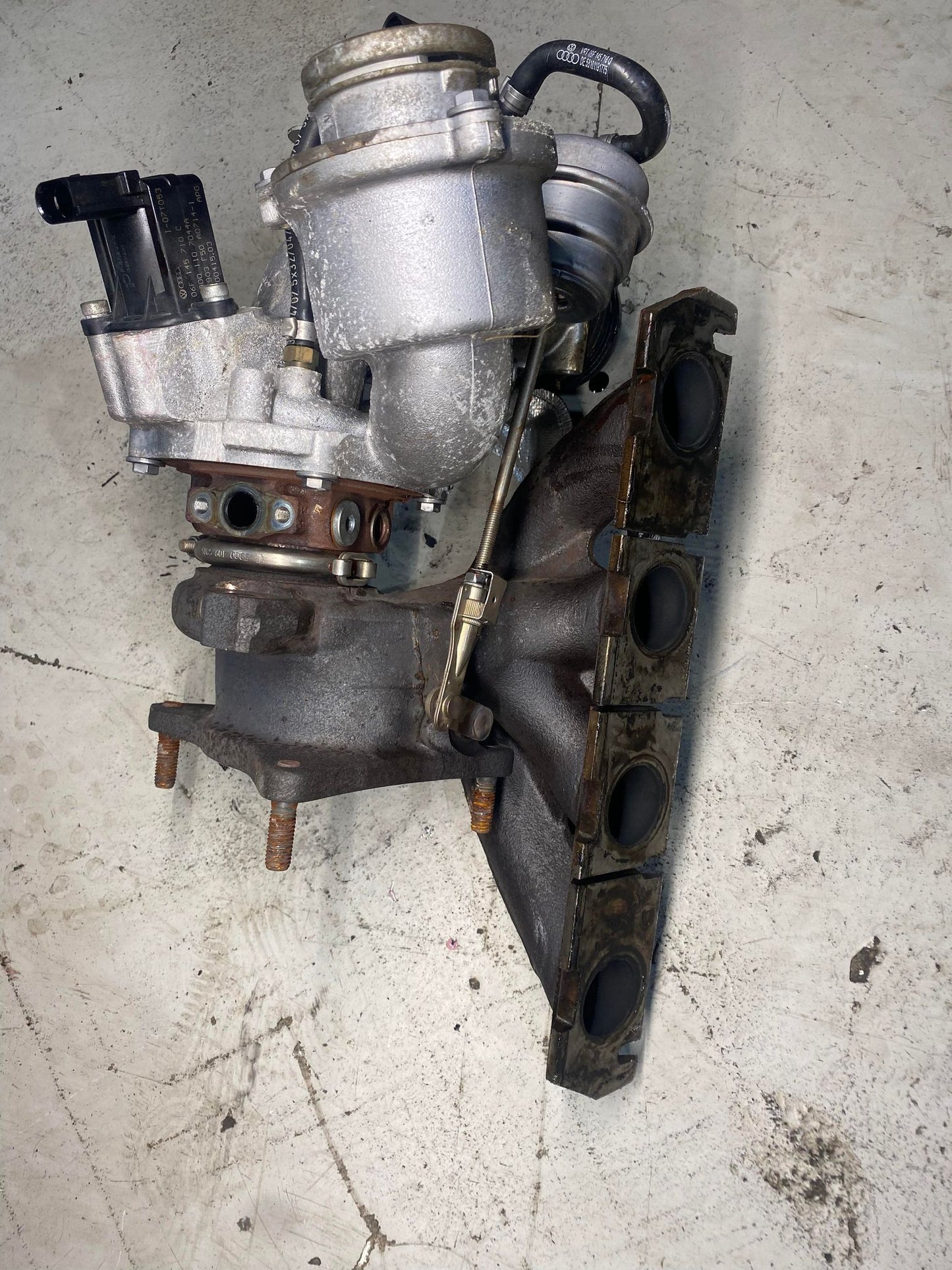 VOLKSWAGEN AUDI GTI A3 2.0T TURBOCHARGER 06F145701E 80,000KM