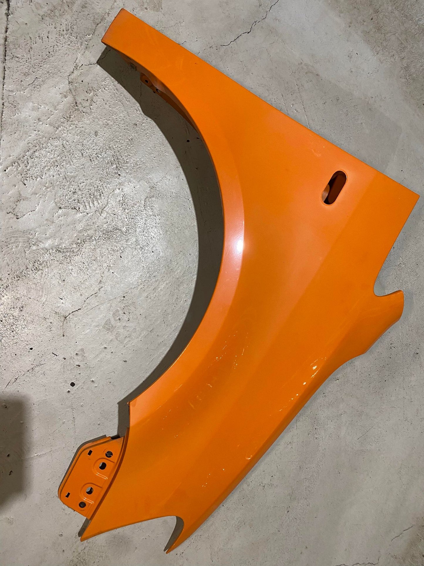 VW CADDY 2010-2015 FRONT RIGHT GUARD