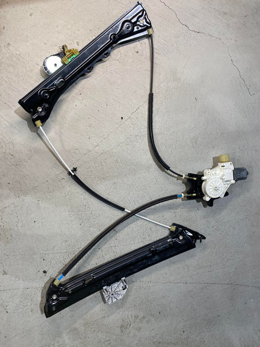 BMW 4 SERIES F32 F33 LEFT FRONT DOOR WINDOW REGULATOR 938586