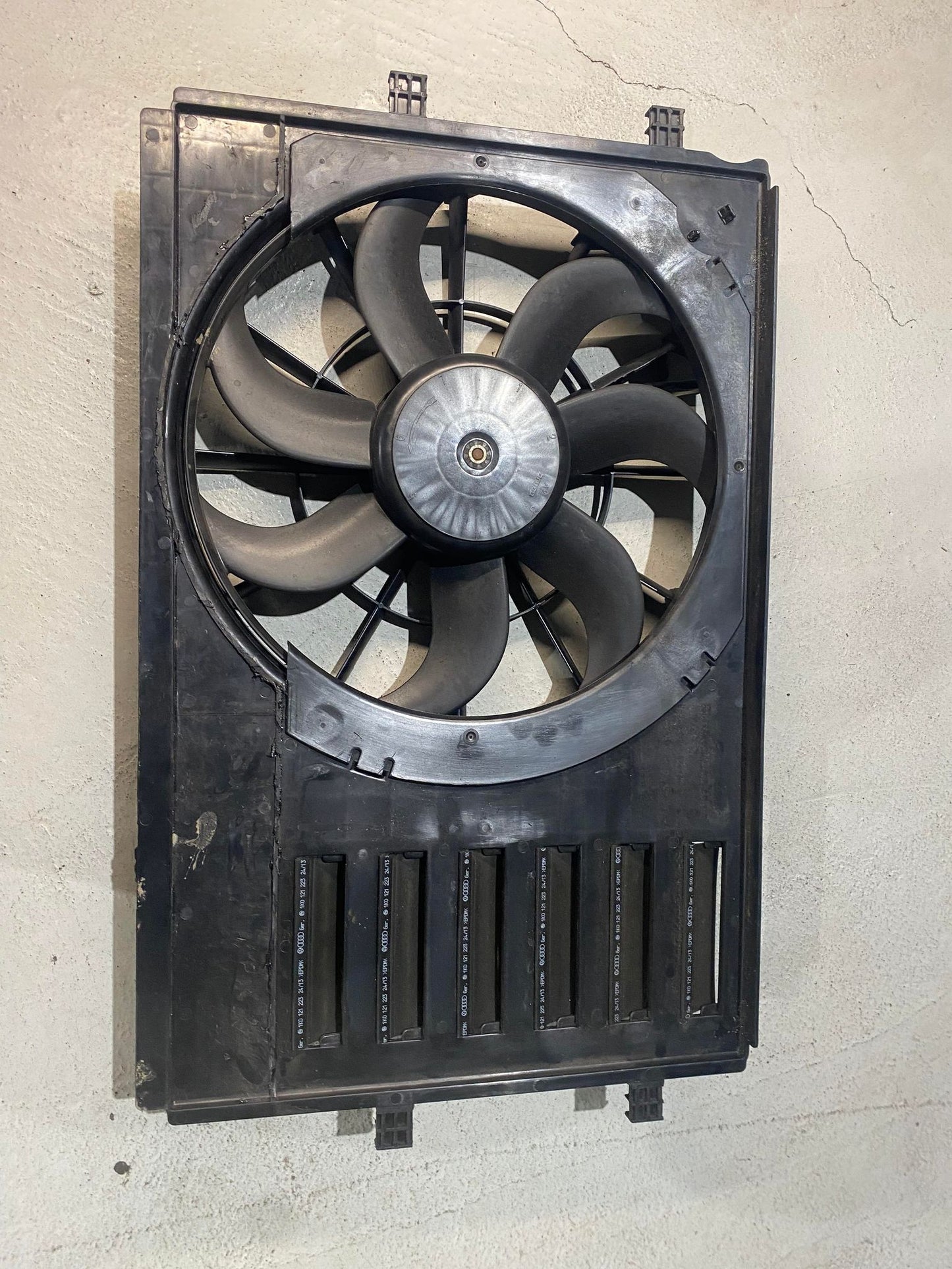 VW AUDI RADIATOR COOLING FAN 1K0121223