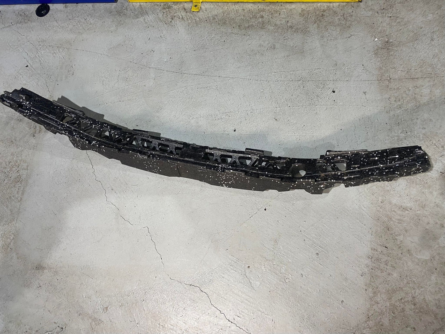 BMW 4 SERIES F32 FOAM FRONT BUMPER REINFORCEMENT 9054544