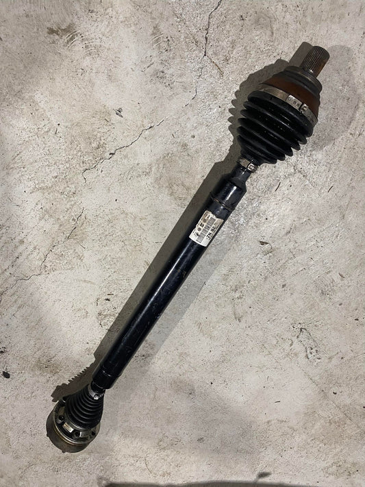 VW GOLF MK7 FRONT RIGHT DRIVESHAFT 5Q0407272