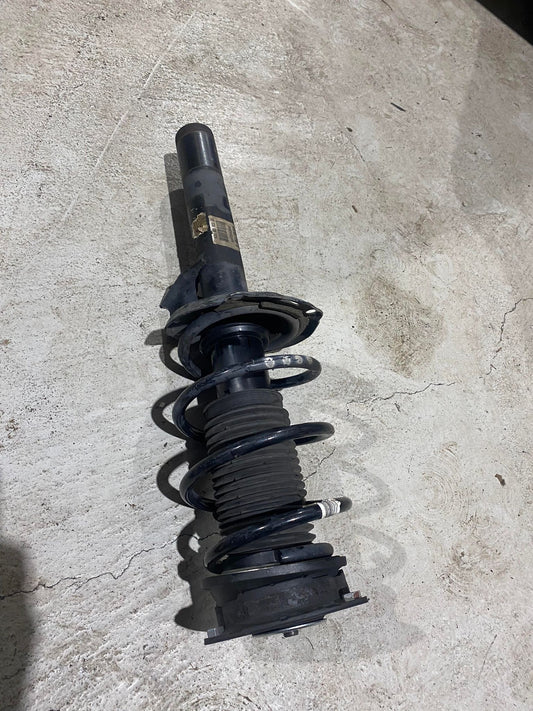 VW GOLF MK7 FRONT LEFT/RIGHT SHOCK ABSORBER 5Q0413023