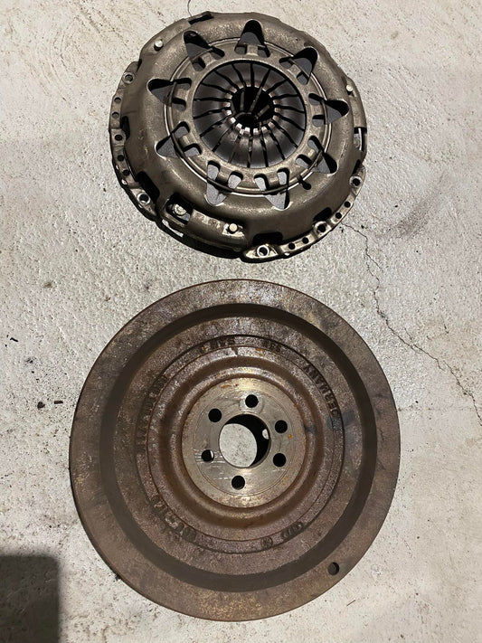 VW AUDI 1.2 TSI PETROL FLYWHEEL AND SINGLE MASS CLUTCH