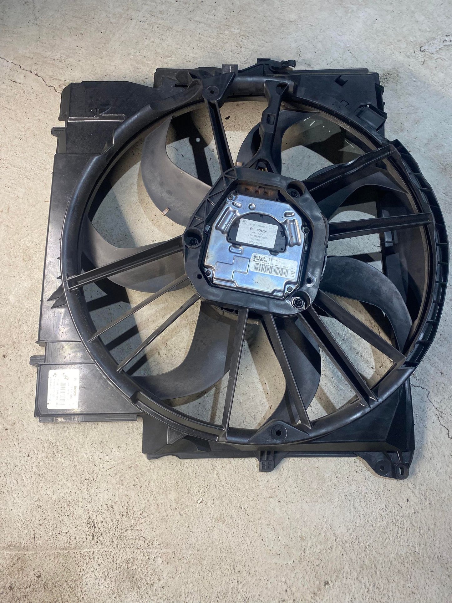 BMW 1 3 X SERIES N47 N54 N55 RADIATOR COOLING FAN 7545366 - LRI Autoparts
