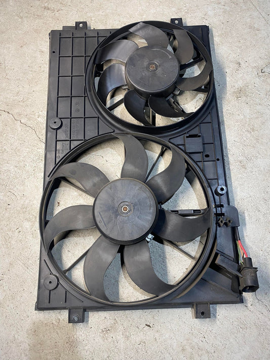 VW CADDY GOLF JETTA RADIATOR COOLING FAN 1K0121207