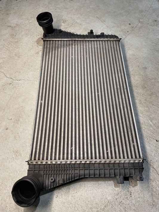VW AUDI GOLF MK6 A3 8V FRONT INTERCOOLER 1K0145803A