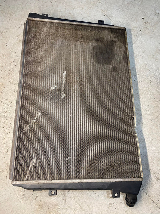 VW AUDI GOLF CADDY A3 FRONT ENGINE COOLING RADIATOR 1K0121251BL