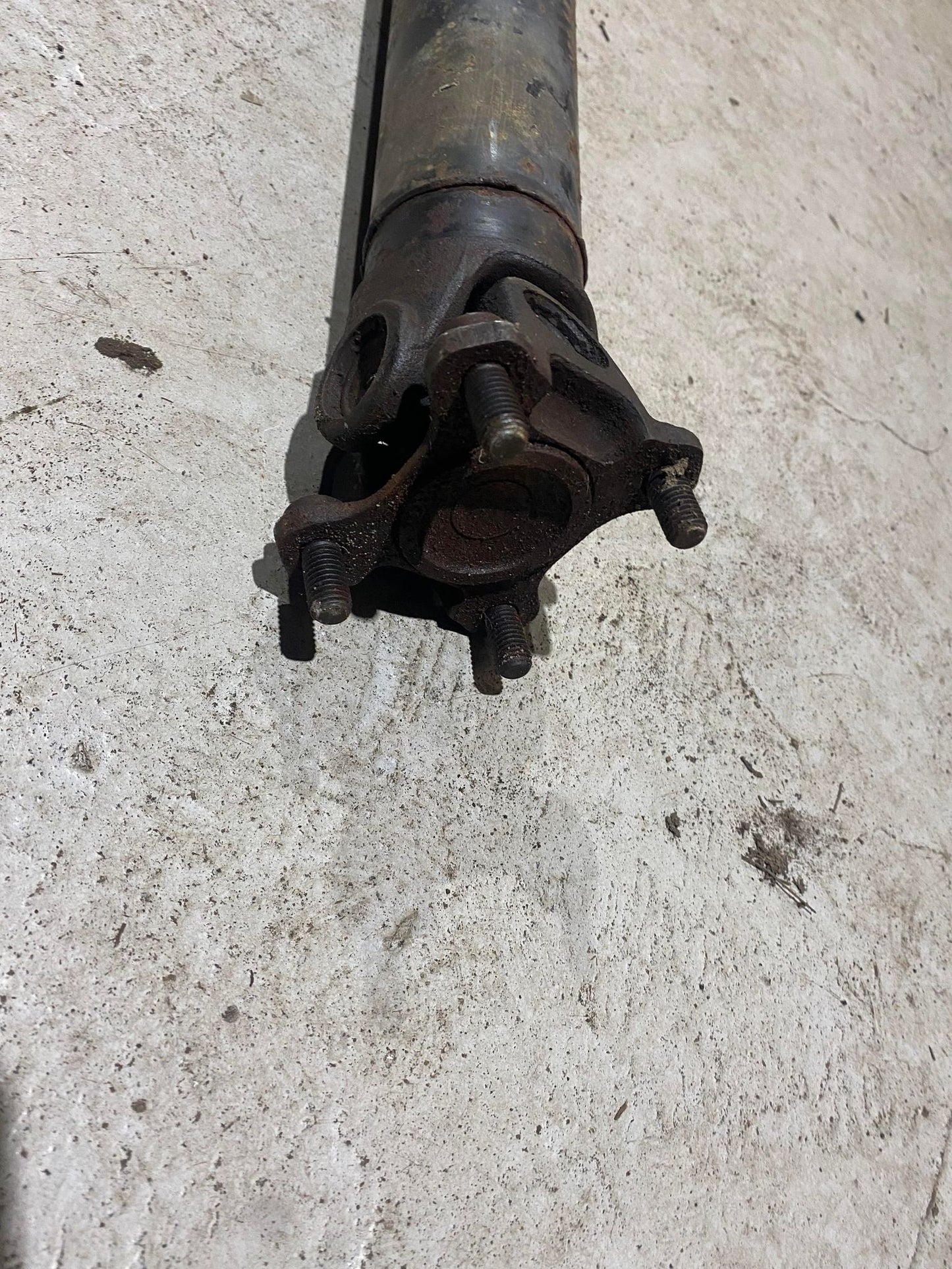BMW TAILSHAFT 1206898
