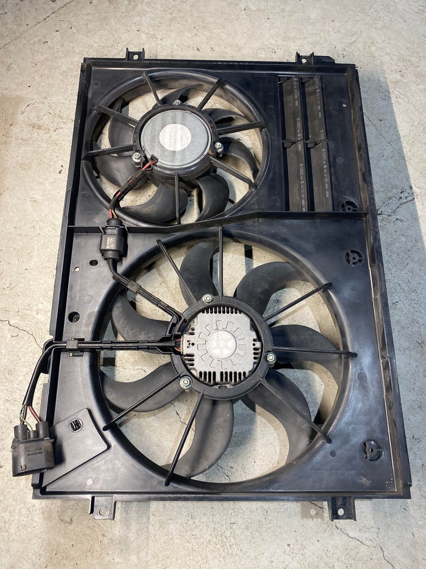 VW CADDY GOLF JETTA RADIATOR COOLING FAN 1K0121207