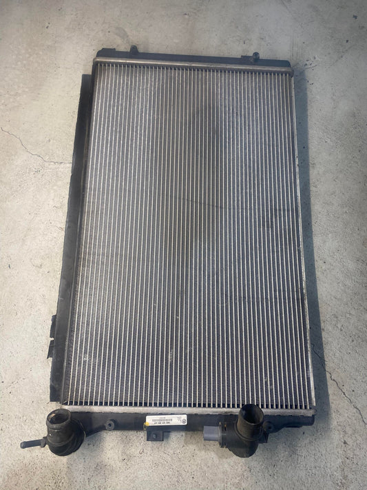 VW AUDI GOLF CADDY A3 FRONT ENGINE COOLING RADIATOR 1K0121251AT