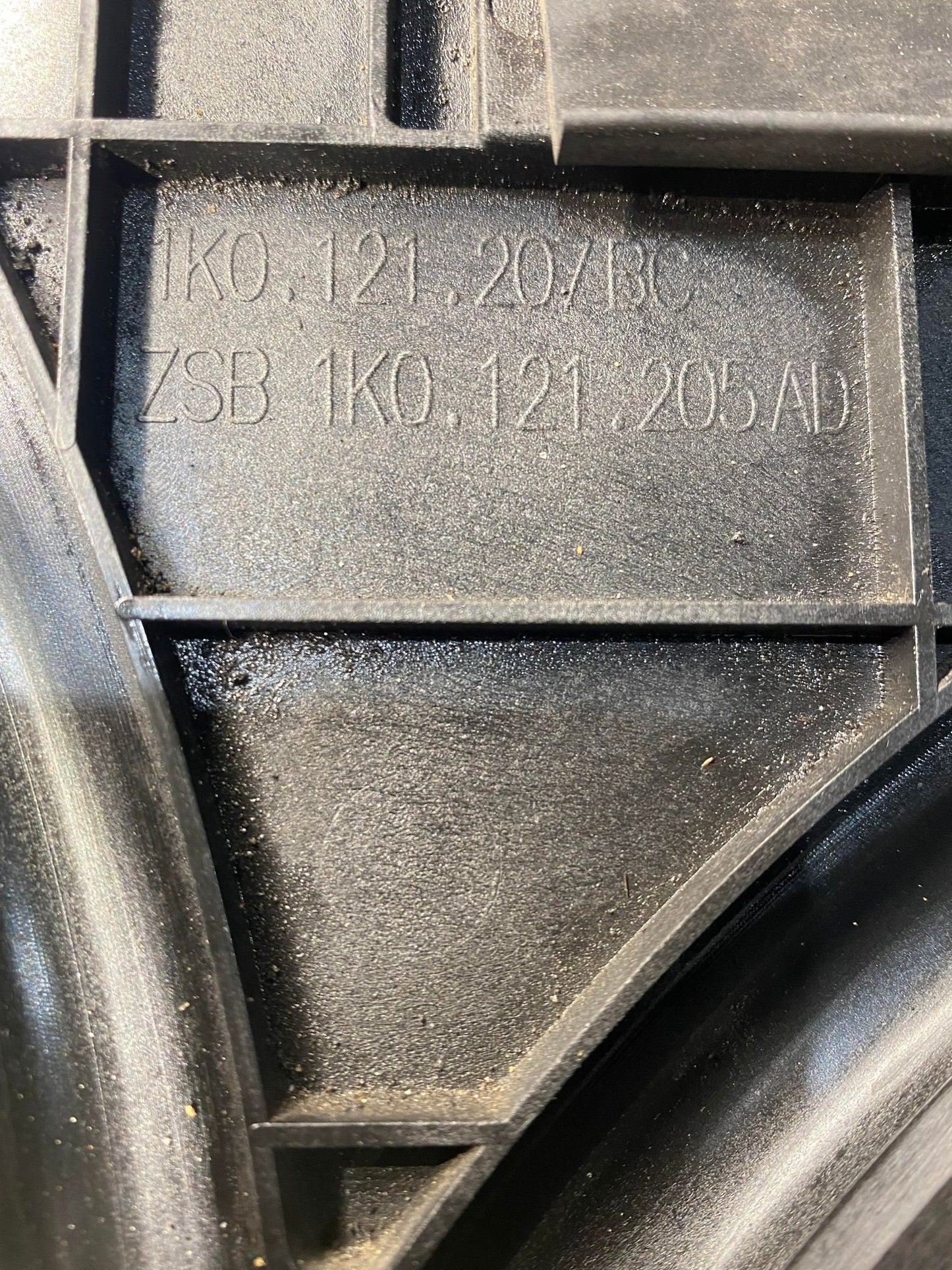 VW CADDY GOLF JETTA RADIATOR COOLING FAN 1K0121207