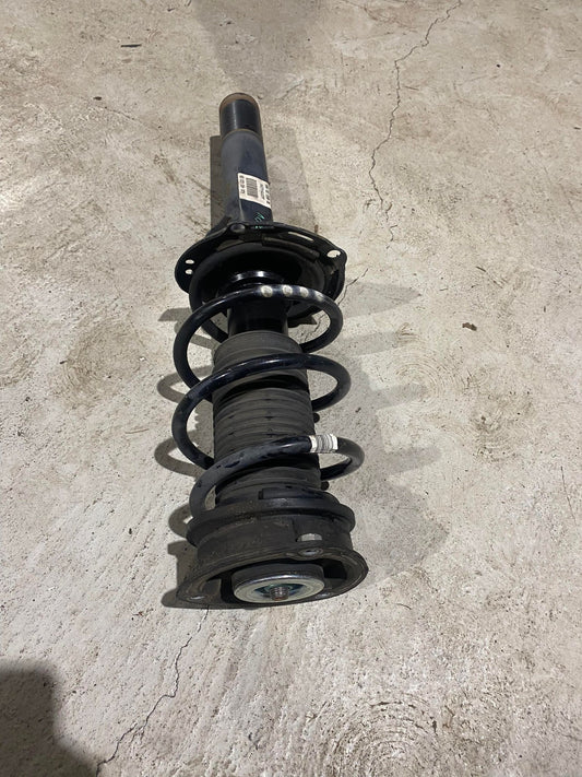 VW GOLF MK7 FRONT LEFT/RIGHT SHOCK ABSORBER 5Q0413023