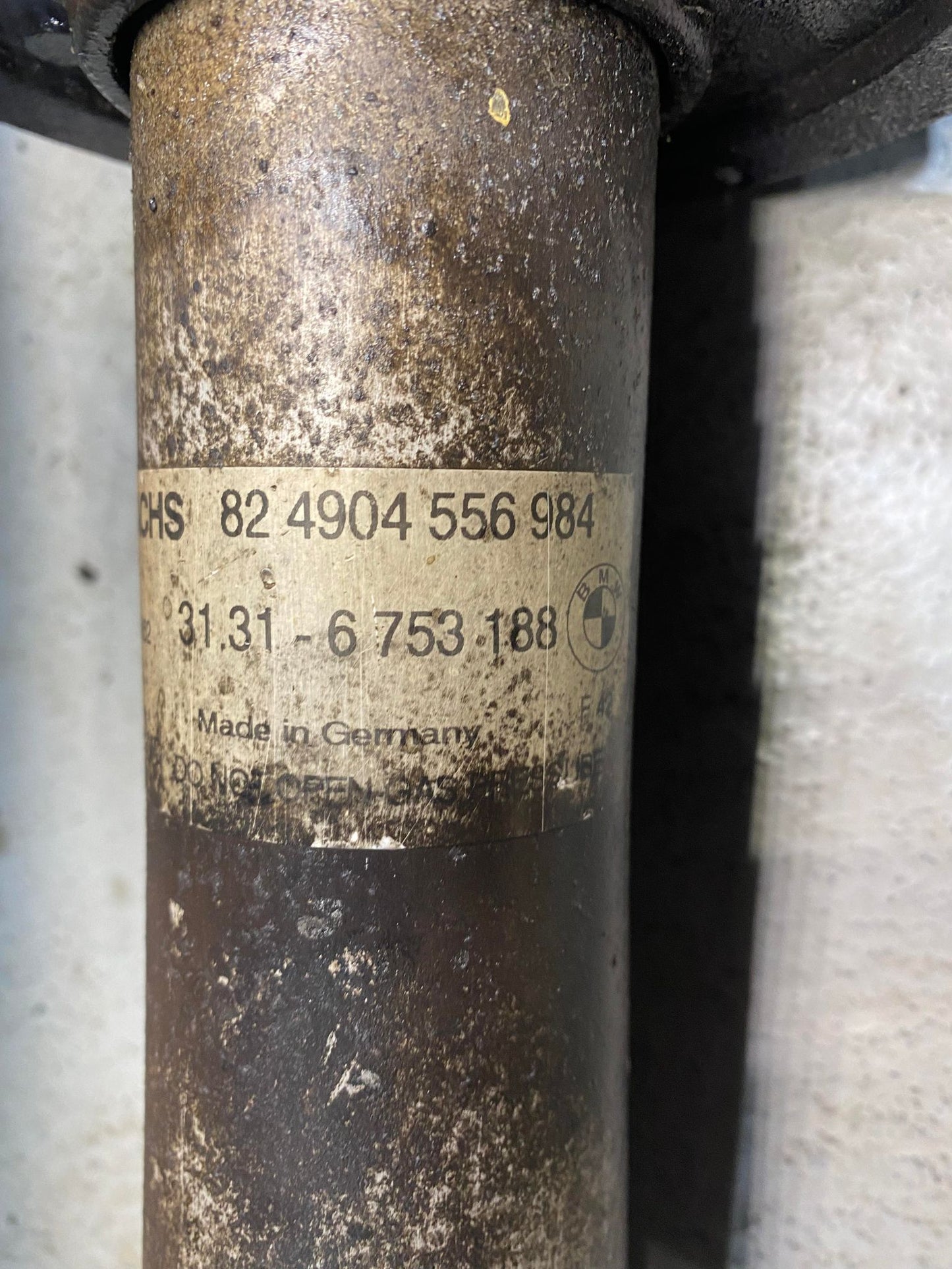 BMW 7 SERIES E65 FRONT RIGHT SHOCK ABSORBER 6753188