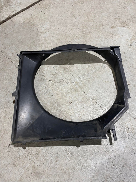 BMW 3 SERIES E46 COOLING FAN SURROUNDING SHROUD 1438913