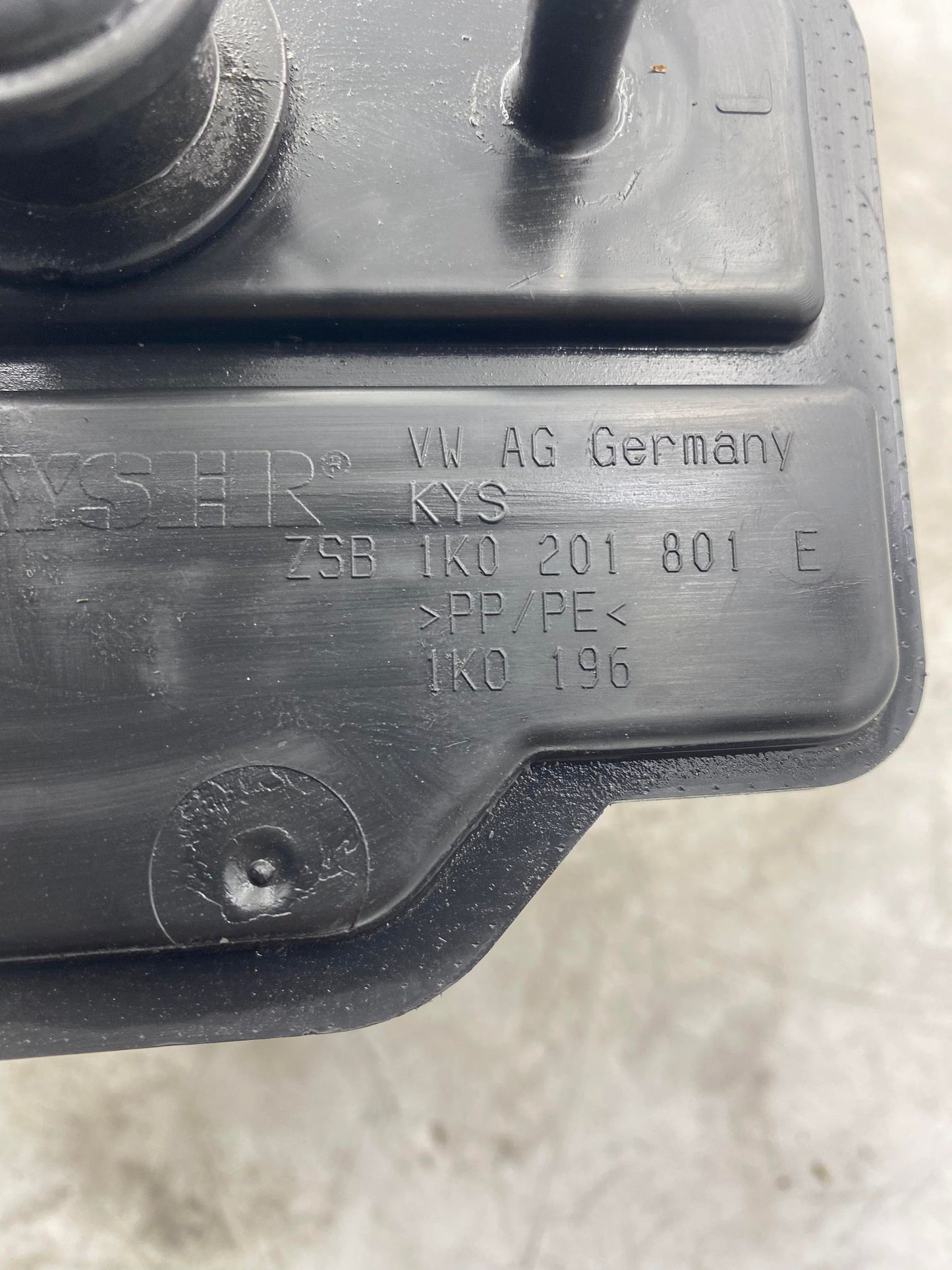 VOLKSWAGEN AUDI CHARCOAL CANISTER 1K0201801