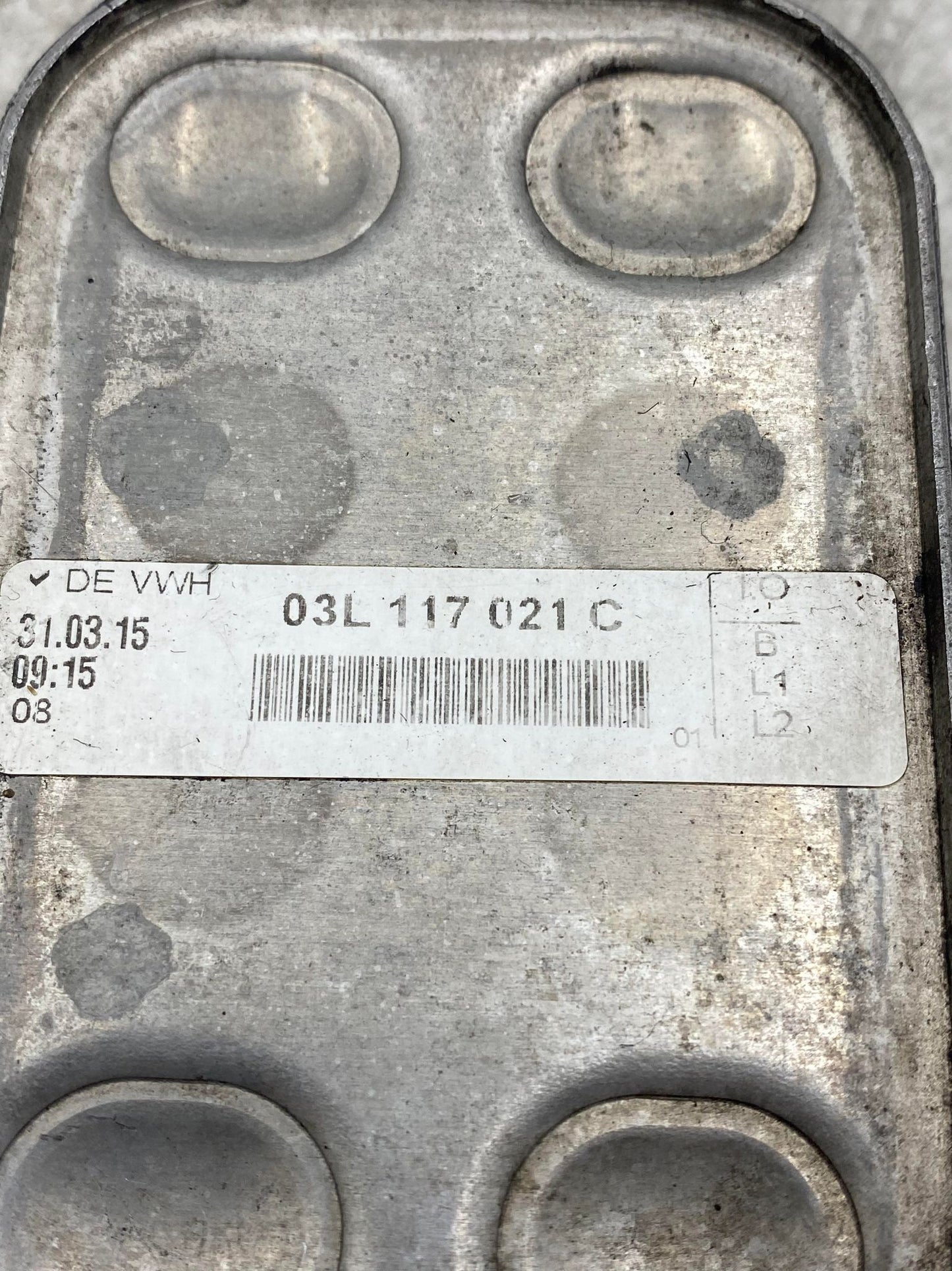 VW CADDY ENGINE OIL COOLER 03L117021