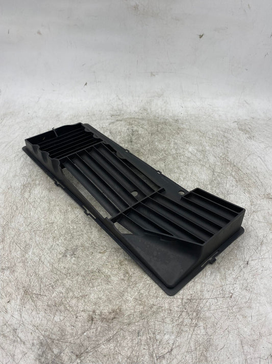 VW AUDI AIR FILTER HOUSING 3C0129668