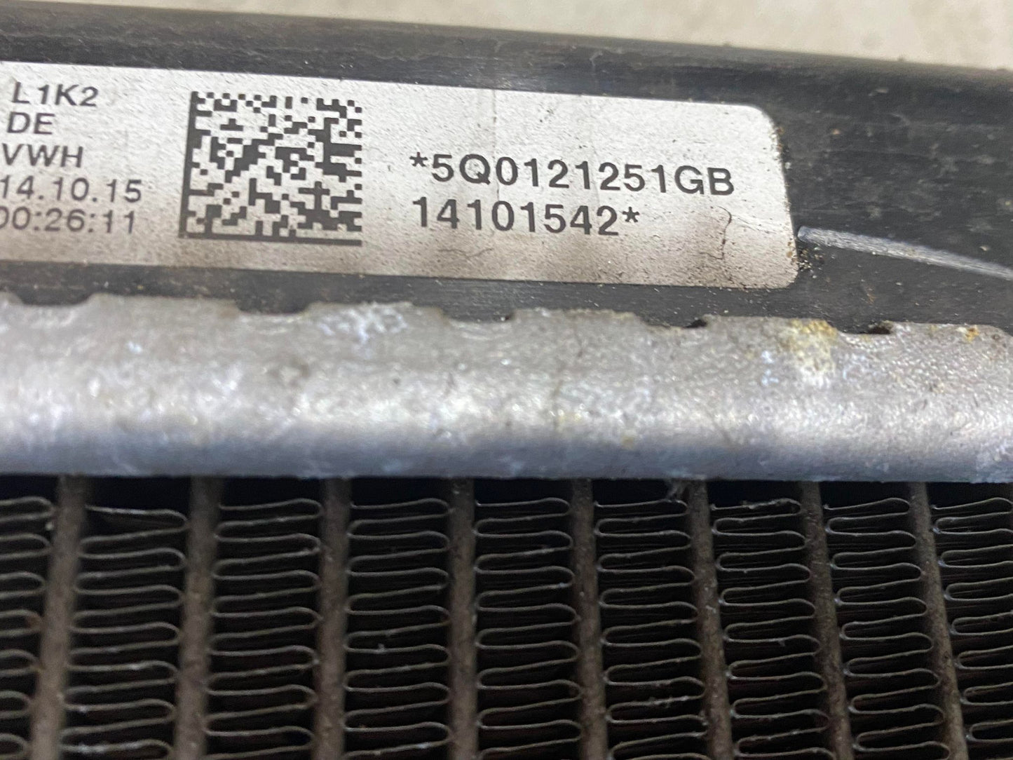 VW GOLF MK7 FRONT ENGINE COOLING RADIATOR 5Q0121251