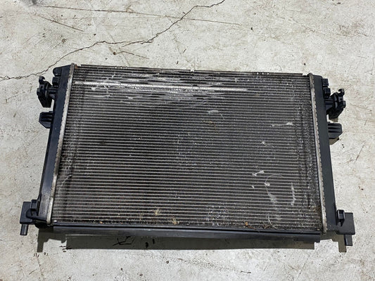 VW GOLF MK7 FRONT ENGINE COOLING RADIATOR 5Q0121251