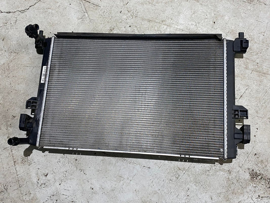 VW GOLF MK7 FRONT ENGINE COOLING RADIATOR 5Q0121251