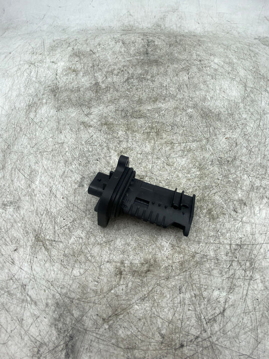 BMW F20 F23 F30 F80 F32 F10 F12 F48 F39 F25 F15 MASS AIR FLOW SENSOR 7602038