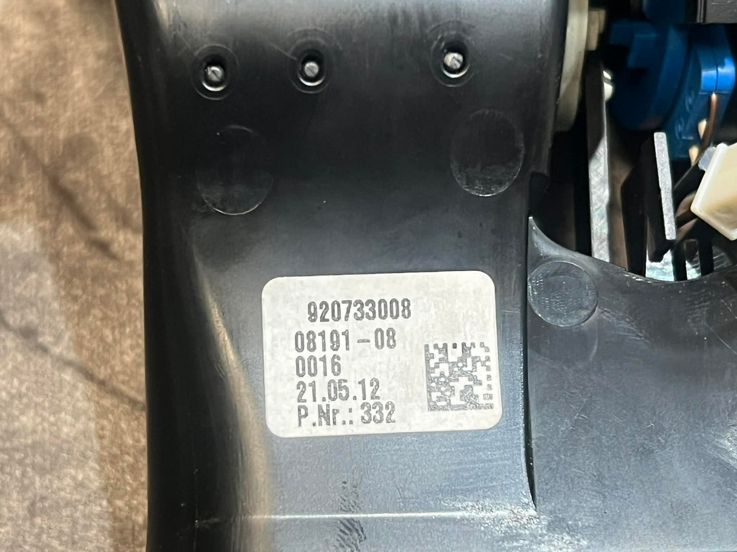 BMW 1 2 SERIES F20 F21 F22 F23 REAR A/C VENT 9207330