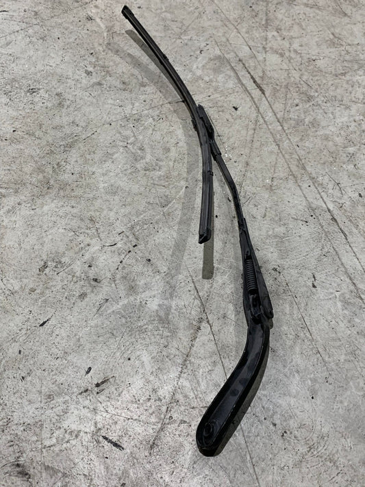 BMW 4 SERIES F82 F83 F32 F33 F36 DRIVERS SIDE WIPER ARM 7297557