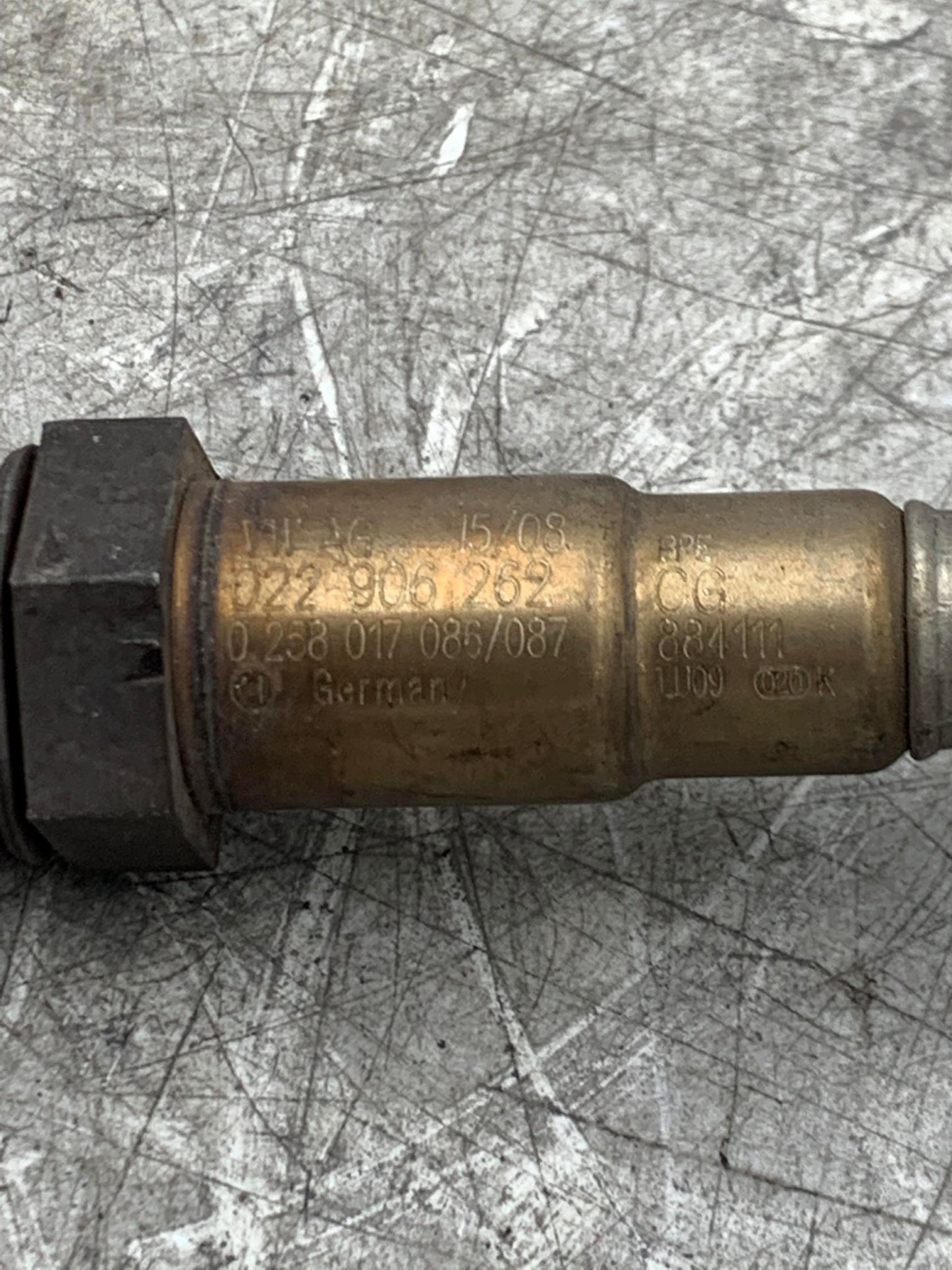 VW AUDI O2 SENSOR 022906262