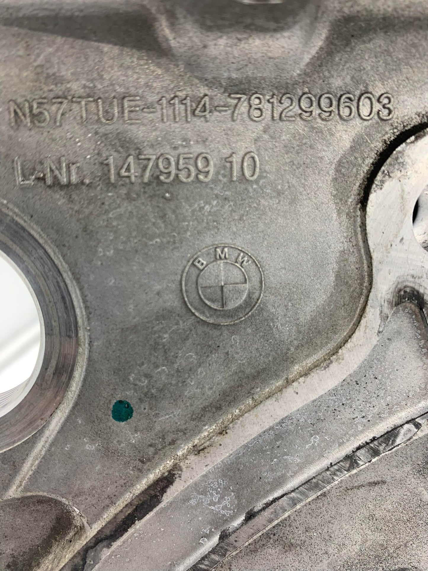 BMW X5 N57 TIMMING CHAIN COVER 781299603