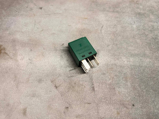 BMW Multi-Purpose Changeover Relay (Green) - 61366980177