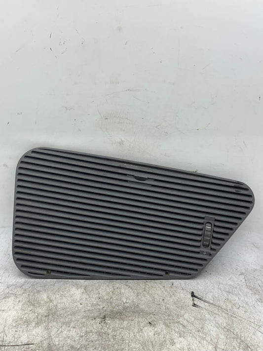 BMW 5 SERIES E34 DASHBOARD GRILL VENT 1384077