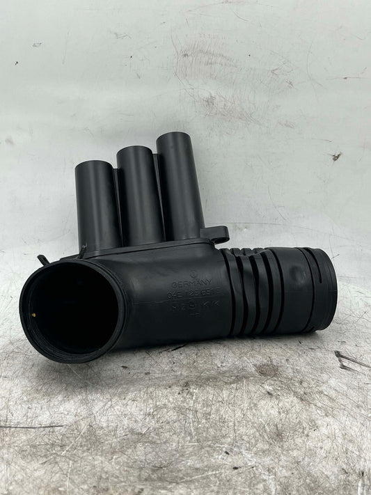 VW AUDI AIR INTAKE TUBE 04E129651C