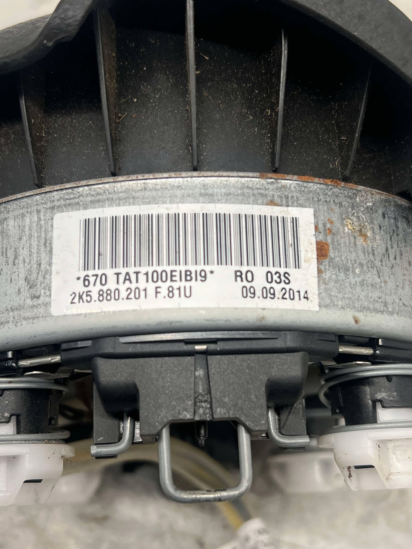 VW CADDY DRIVERS STEERING WHEEL AIRBAG 2K5880201