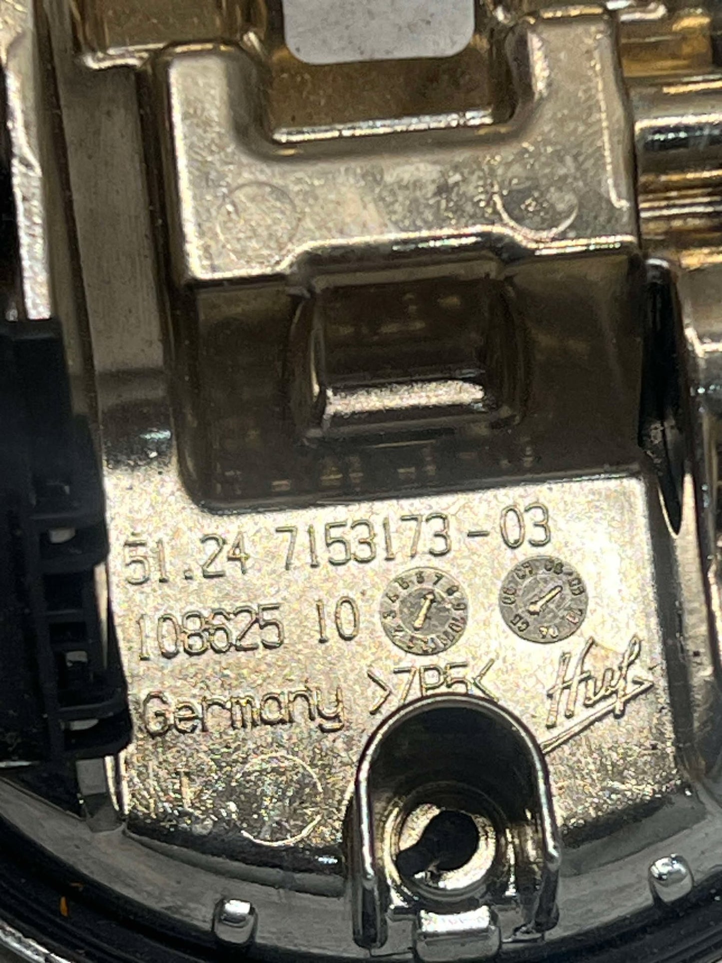 BMW 1 SERIES E87 HATCH BOOT LATCH SWITCH 7153173