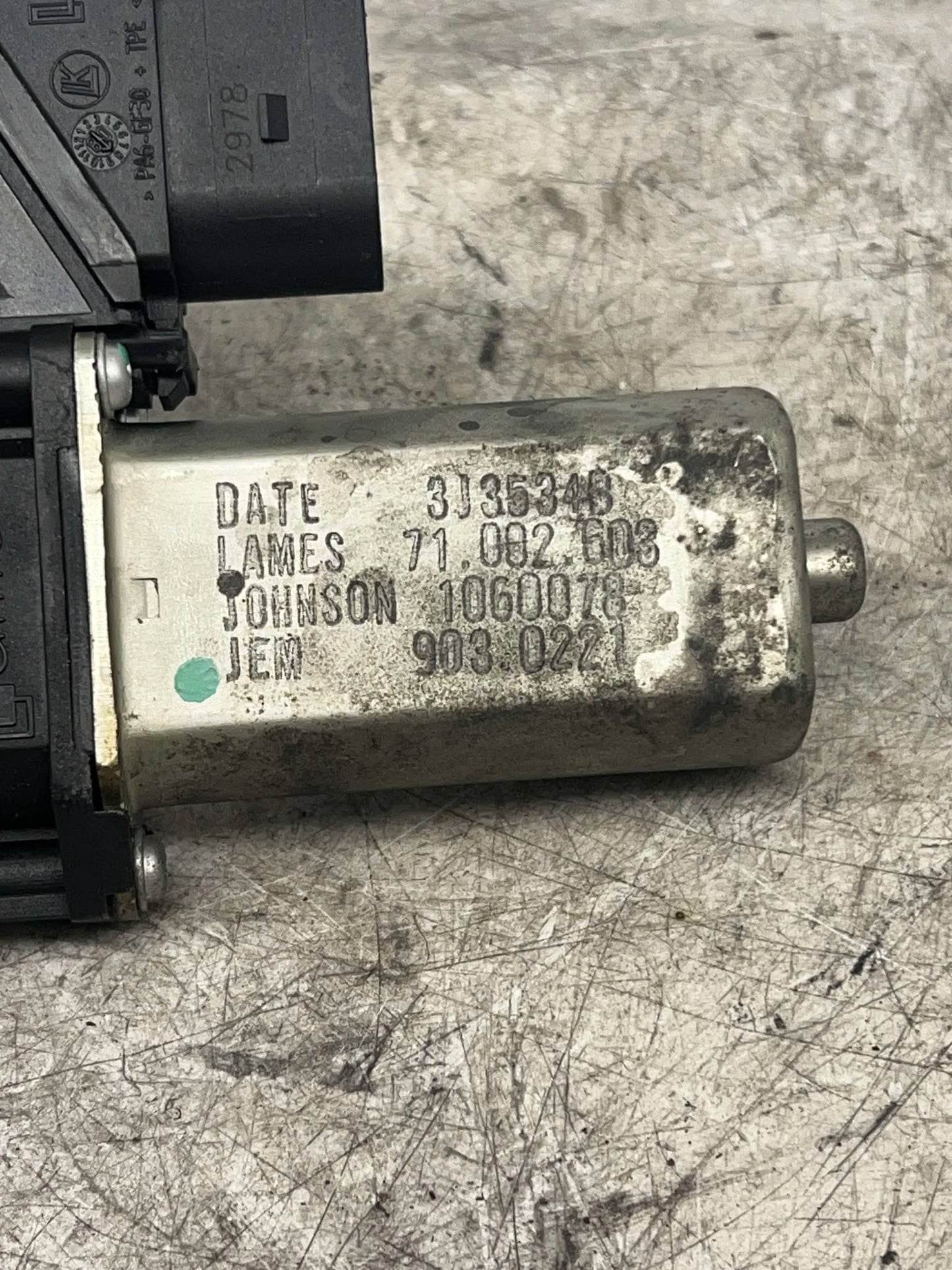BMW 1 SERIES E87 LHS LEFT PASSENGER SIDE REAR WINDOW MOTOR 71002603