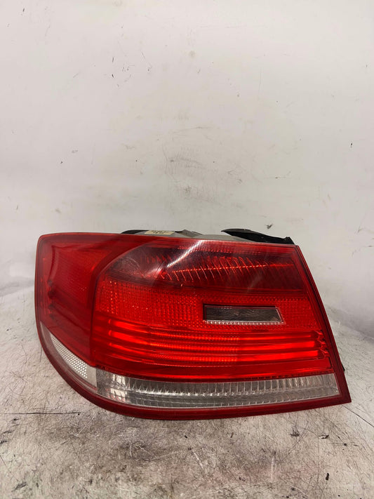 BMW 3 SERIES E92 LEFT OUTER TAIL LIGHT 7174403 4428213 2006-2010