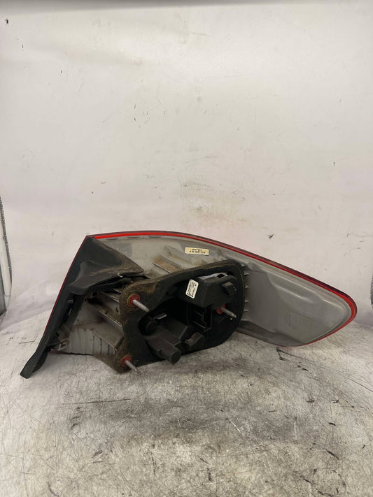 BMW 3 SERIES E92 LEFT OUTER TAIL LIGHT 7174403 4428213 2006-2010