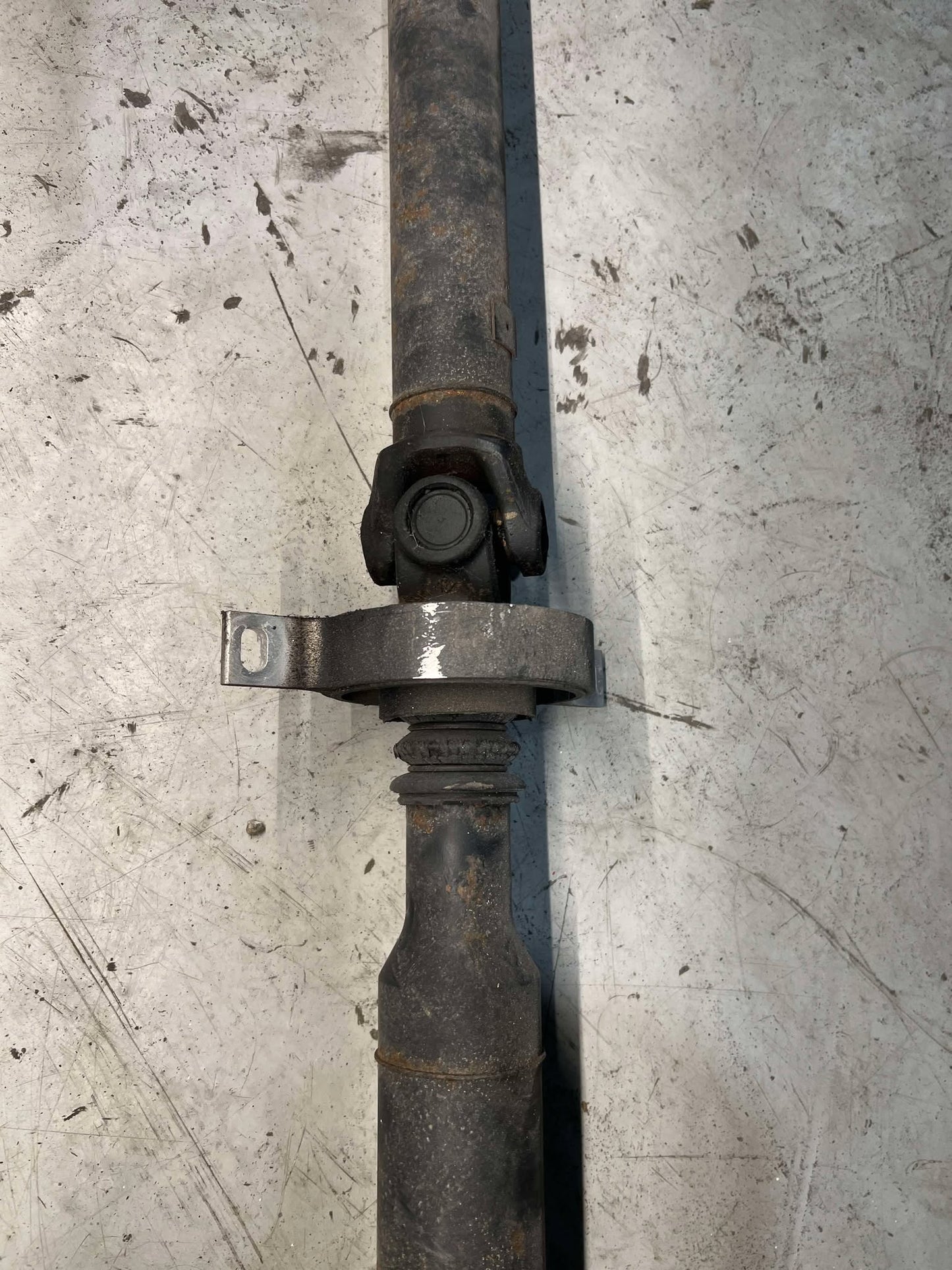 BMW 1 SERIES E87 N46 AUTOMATIC DRIVESHAFT 7526116