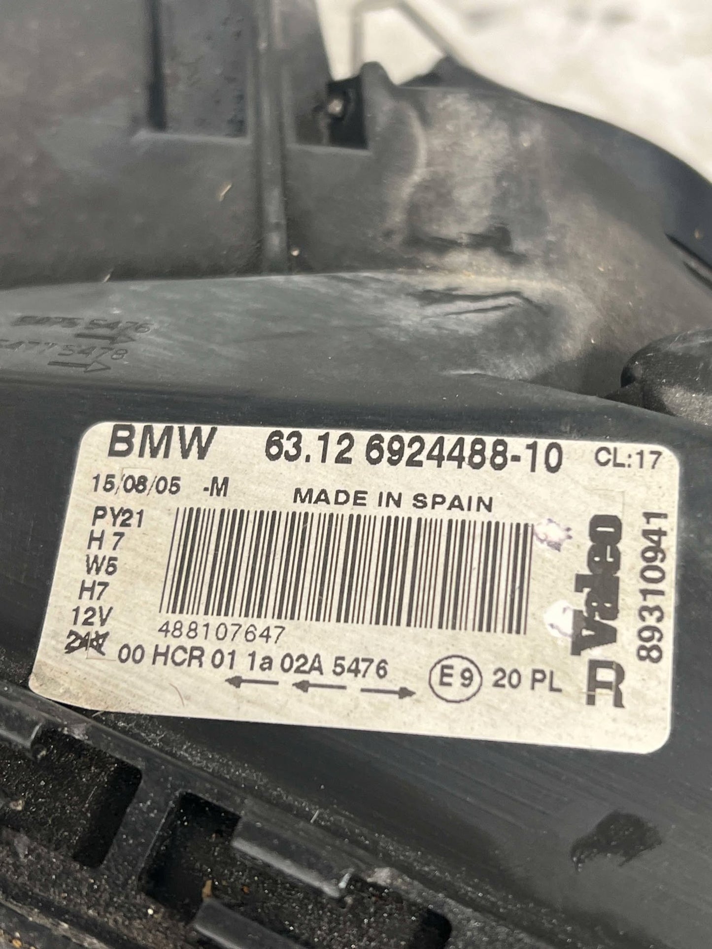 BMW 1 SERIES E82 E87 E88 DRIVERS SIDE RHS HALOGEN HEADLIGHT 6924488